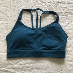 Alphalete Alphalux Tri Bra